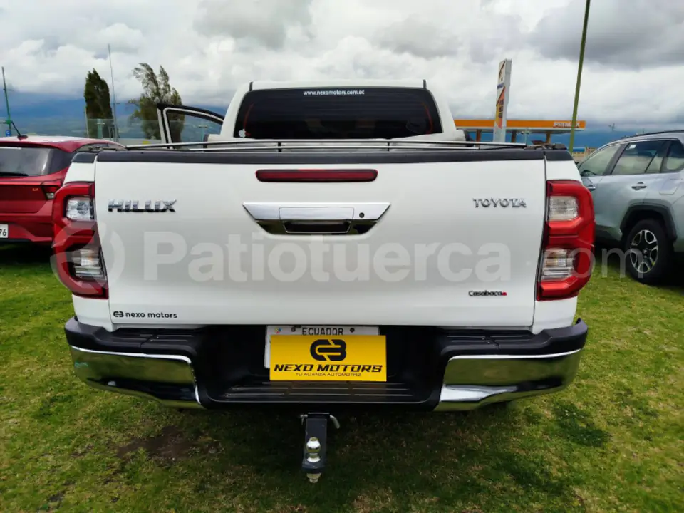 Foto 5 de Toyota NEW HILUX 2.4 CD 4X4