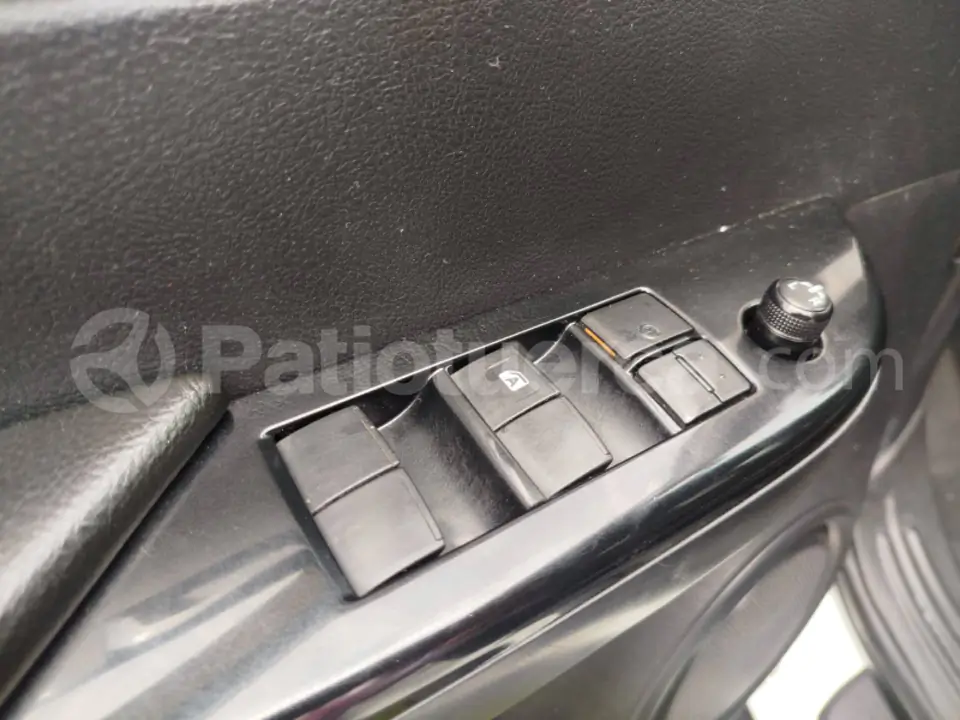 Foto 9 de Toyota NEW HILUX 2.4 CD 4X4