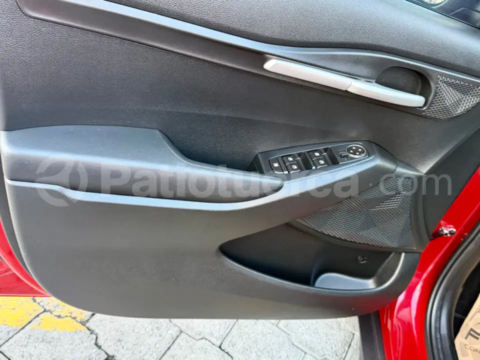 Foto 23 de Kia Seltos LX