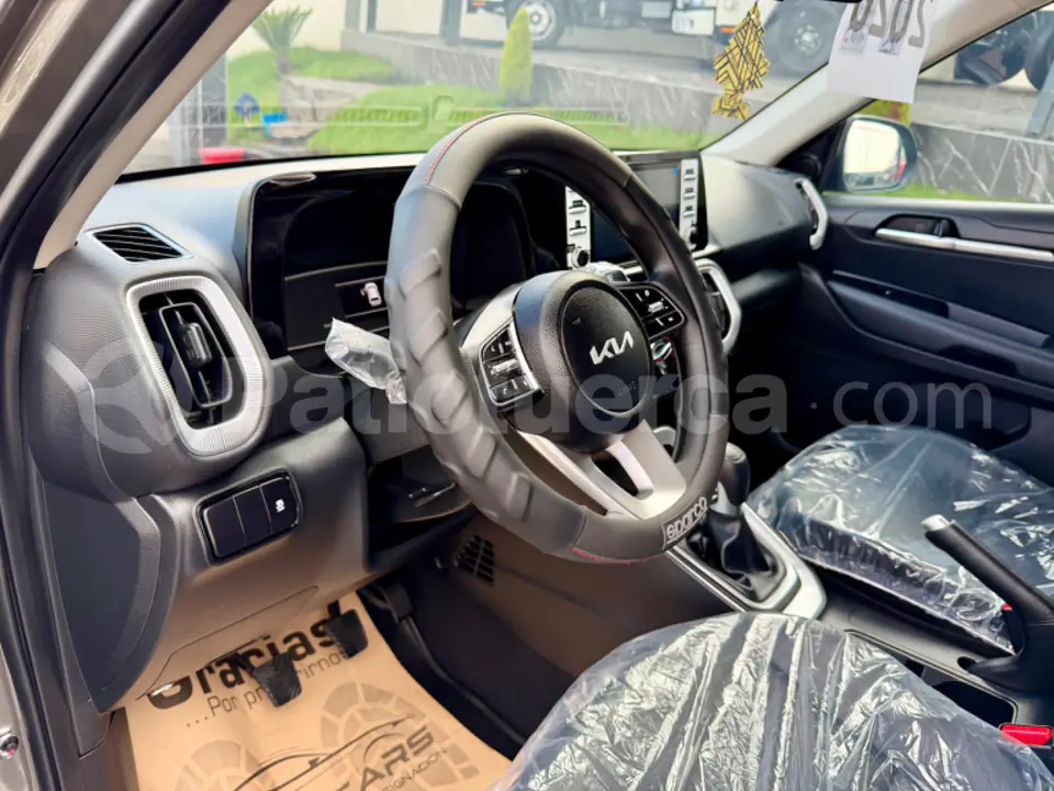 Foto 18 de Kia Sonet