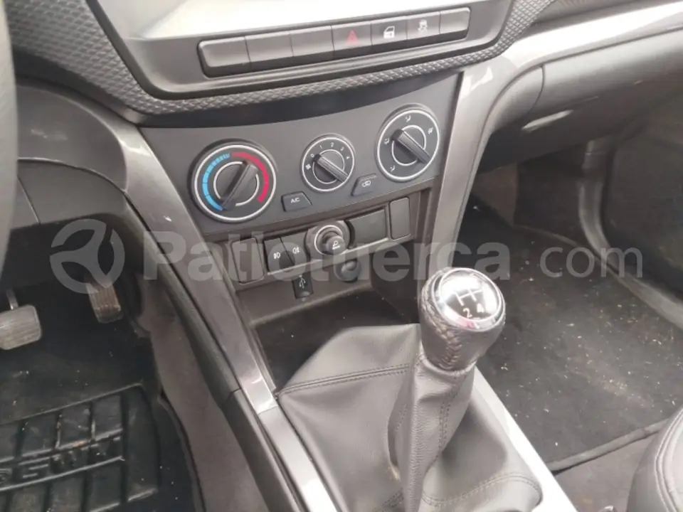 Foto 11 de Great Wall WINGLE STEED 2.4 CD 4X2 TM