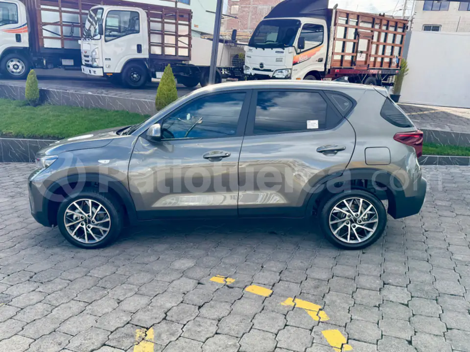 Foto 4 de Kia Sonet GT LINE