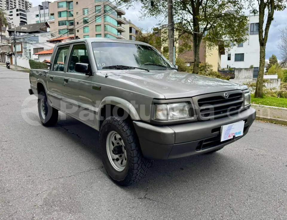Foto 3 de Mazda B2600 CD