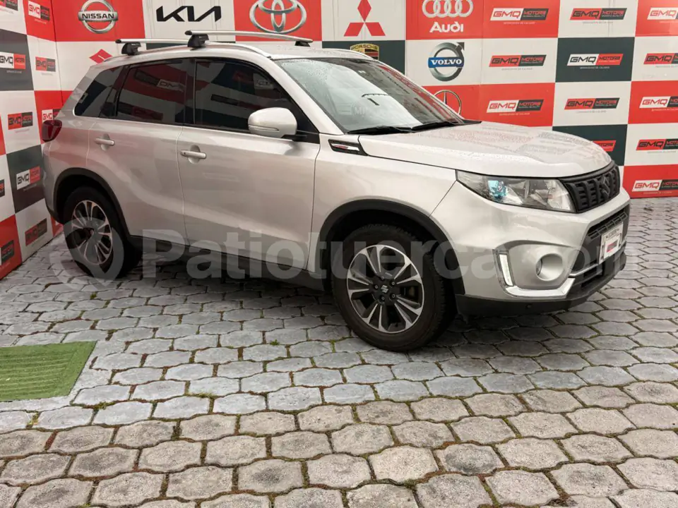 Foto 4 de Suzuki Vitara GLX
