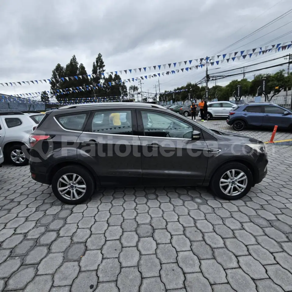 Foto 7 de Ford Escape