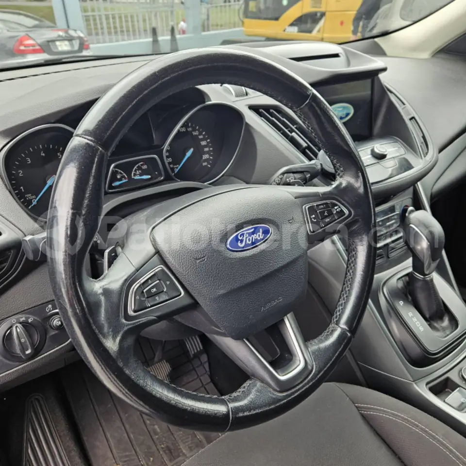 Foto 13 de Ford Escape