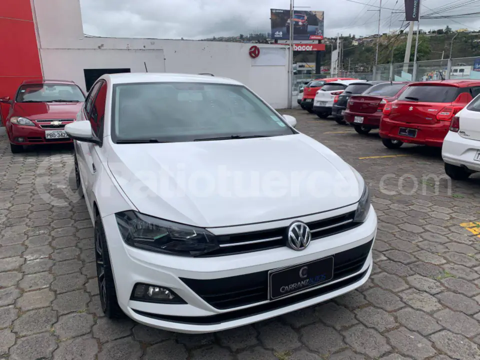 Foto 2 de Volkswagen Virtus