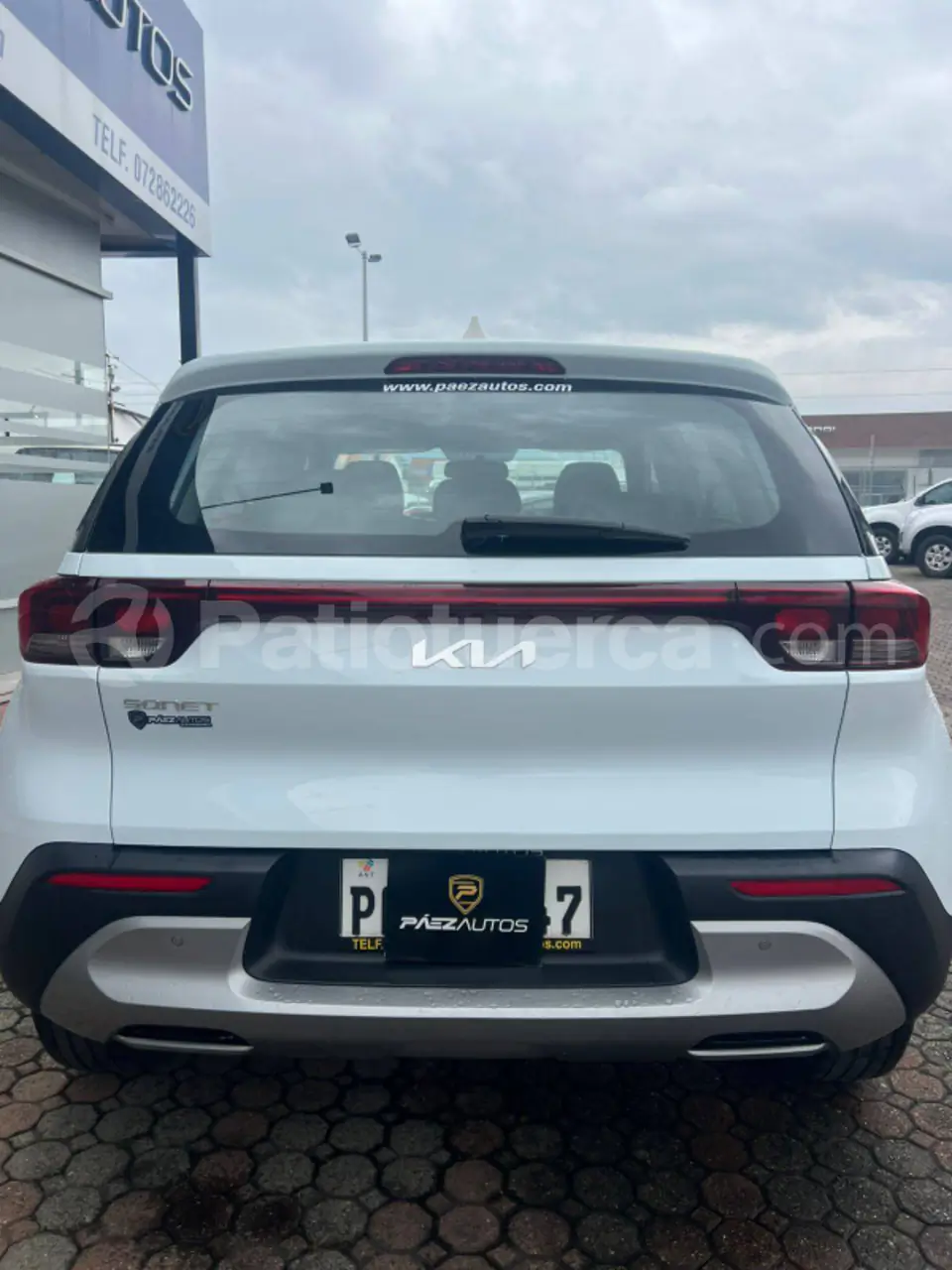 Foto 3 de Kia Sonet AC