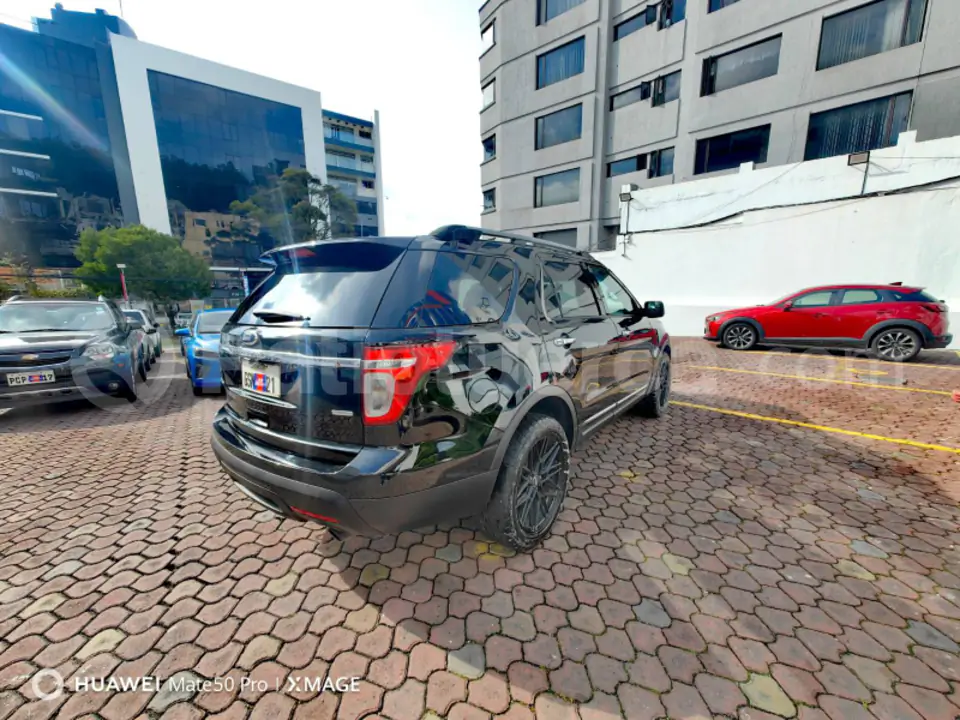 Foto 2 de Ford Explorer