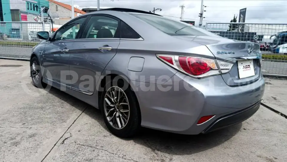 Foto 3 de Hyundai Sonata Hybrid