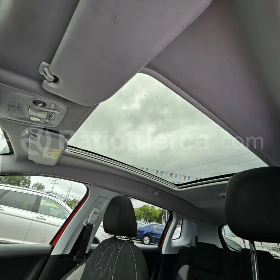 Foto 15 de Peugeot 2008 ACT