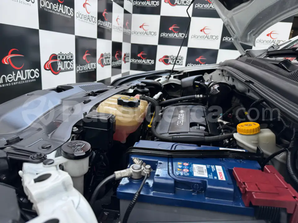 Foto 20 de Chevrolet Tracker LS