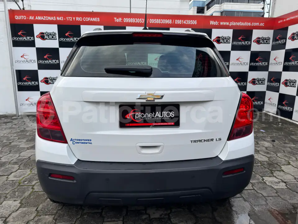 Foto 4 de Chevrolet Tracker LS