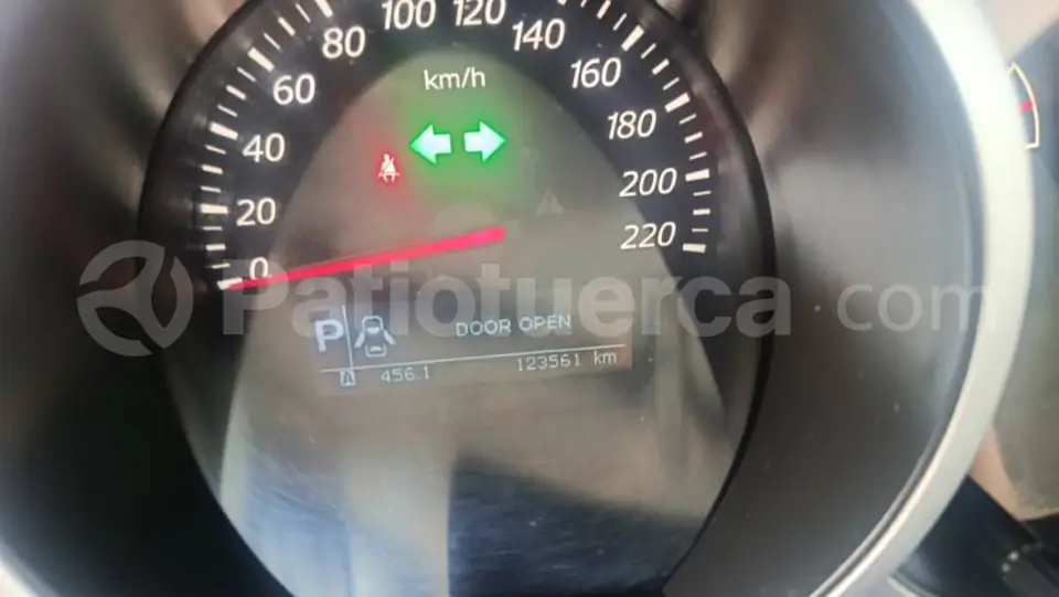 Foto 10 de Suzuki Grand Vitara SZ 2.4