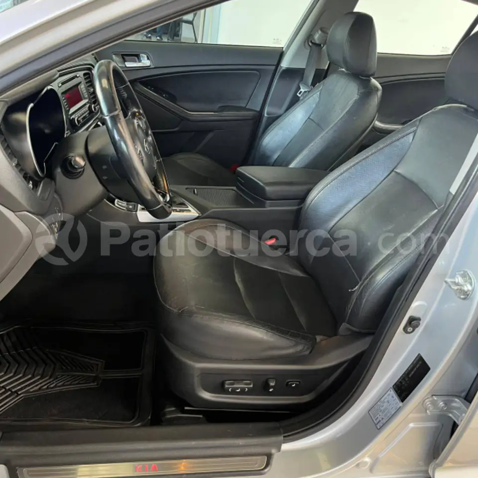Foto 14 de Kia Optima