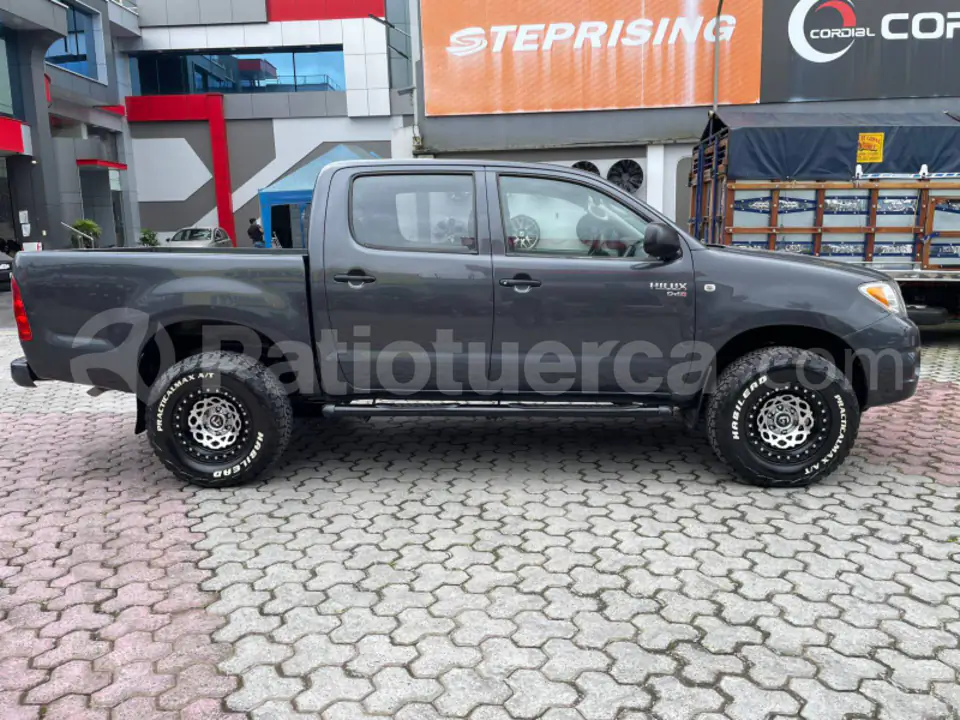 Foto 3 de Toyota Hilux CD 4X4