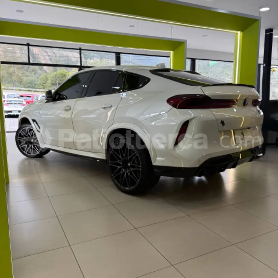 Foto 2 de BMW X6 M Competition