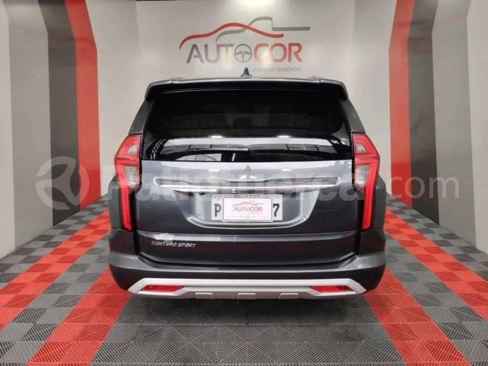 Foto 4 de Mitsubishi Montero Sport