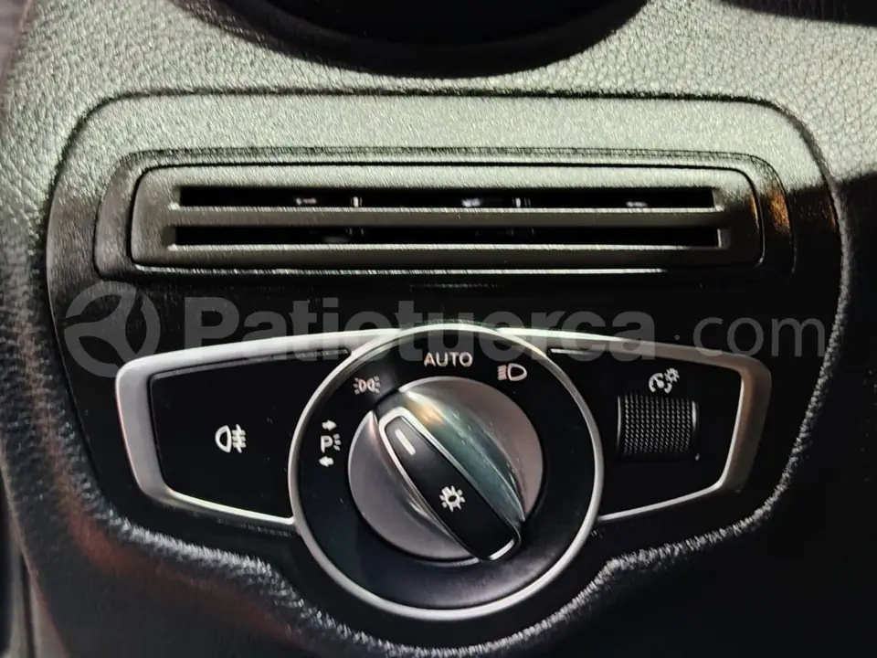 Foto 22 de Mercedes Benz C200