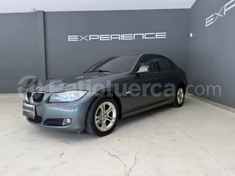 Foto 1 de BMW 320i