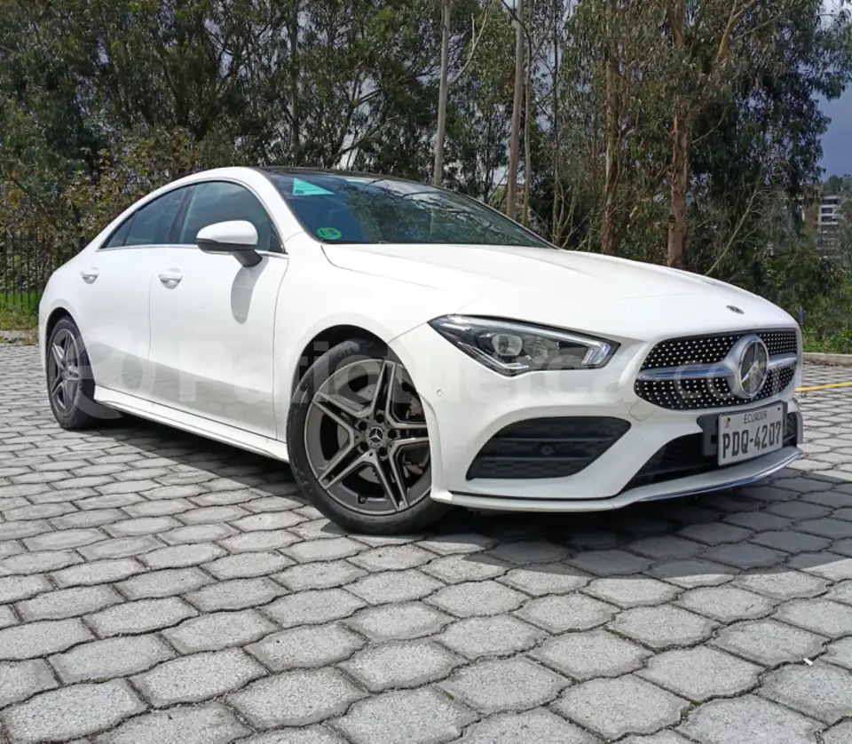 Foto 2 de Mercedes Benz CLA 200