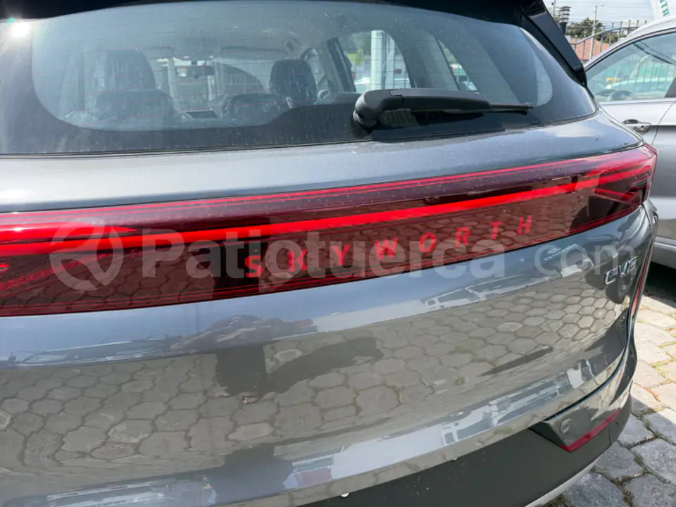 Foto 8 de Skywell ET5-LV2