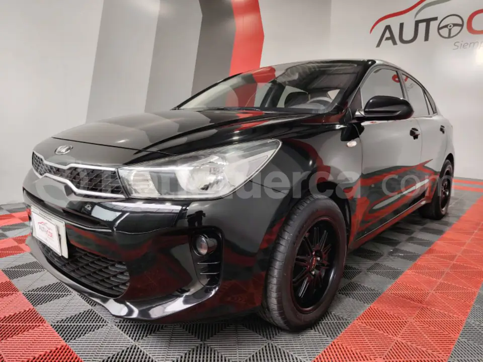 Foto 2 de Kia RIO LX