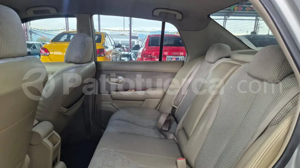 Foto 10 de Nissan Tiida