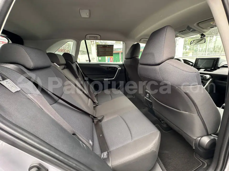 Foto 10 de Toyota NEW RAV 4