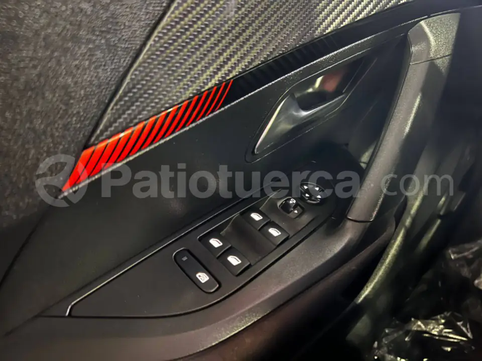 Foto 17 de Peugeot 2008 fin h