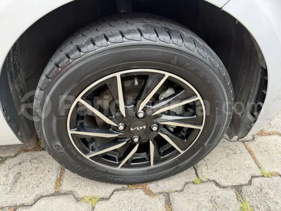 Foto 28 de Kia PICANTO EX 1.2