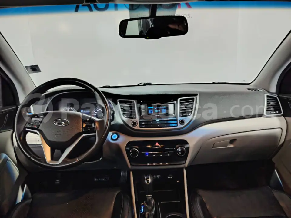 Foto 7 de Hyundai TUCSON TL