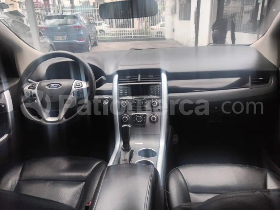 Foto 7 de Ford Edge