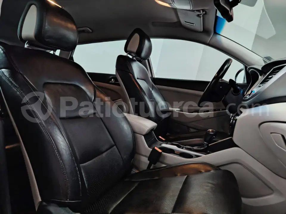 Foto 11 de Hyundai Tucson Diesel