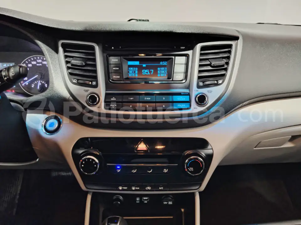 Foto 17 de Hyundai Tucson Diesel