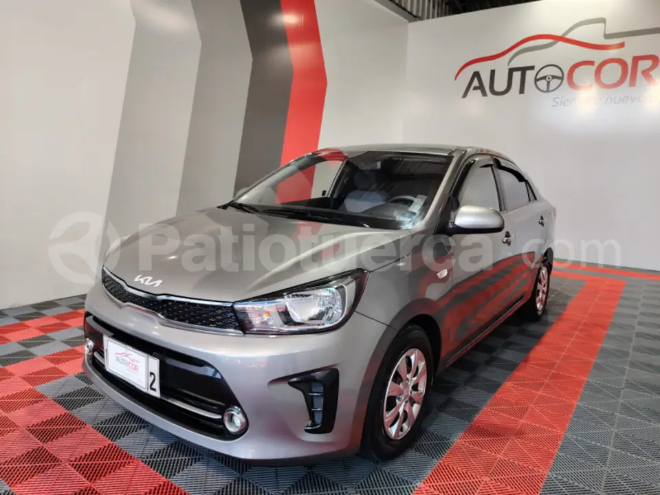 Foto 1 de Kia Soluto LX