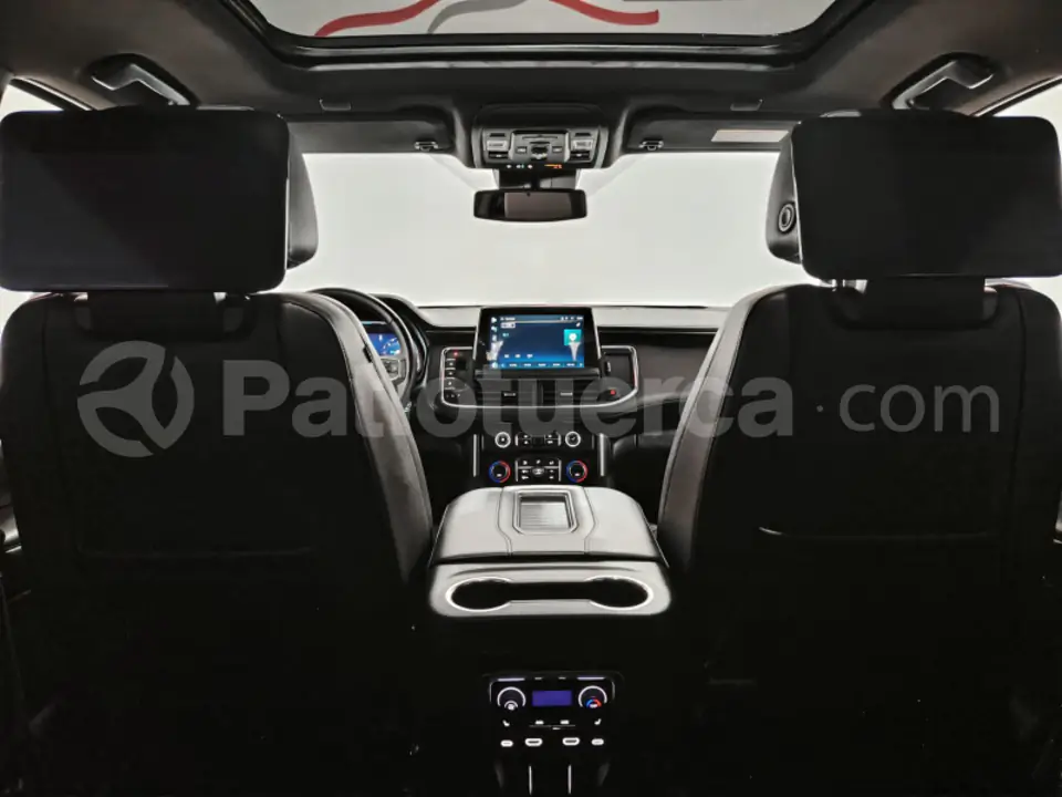 Foto 8 de Chevrolet Tahoe Z71