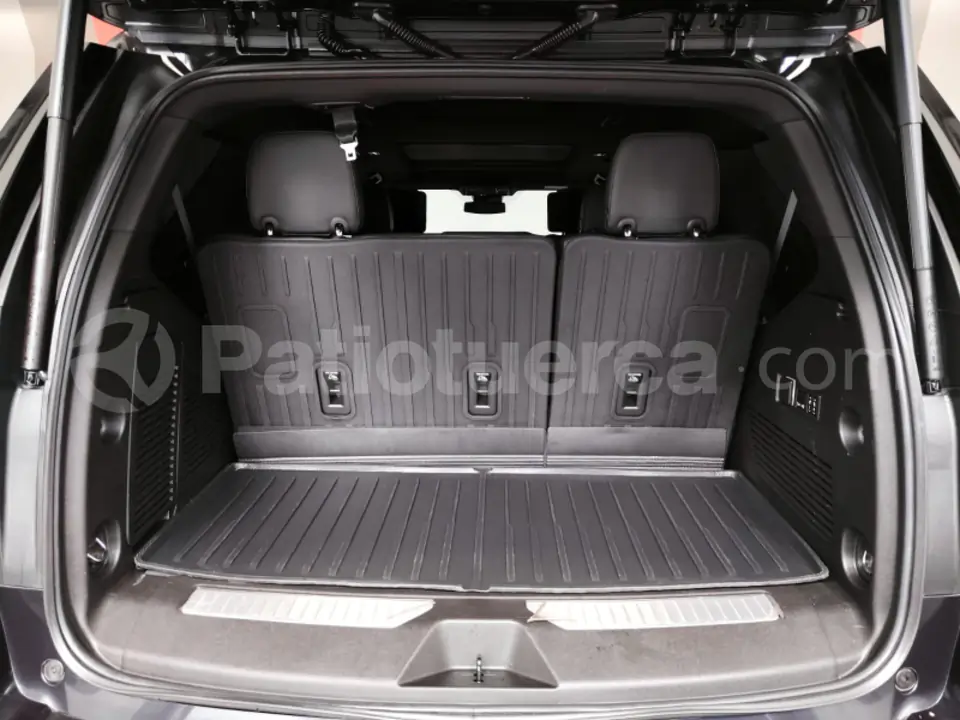 Foto 9 de Chevrolet Tahoe Z71