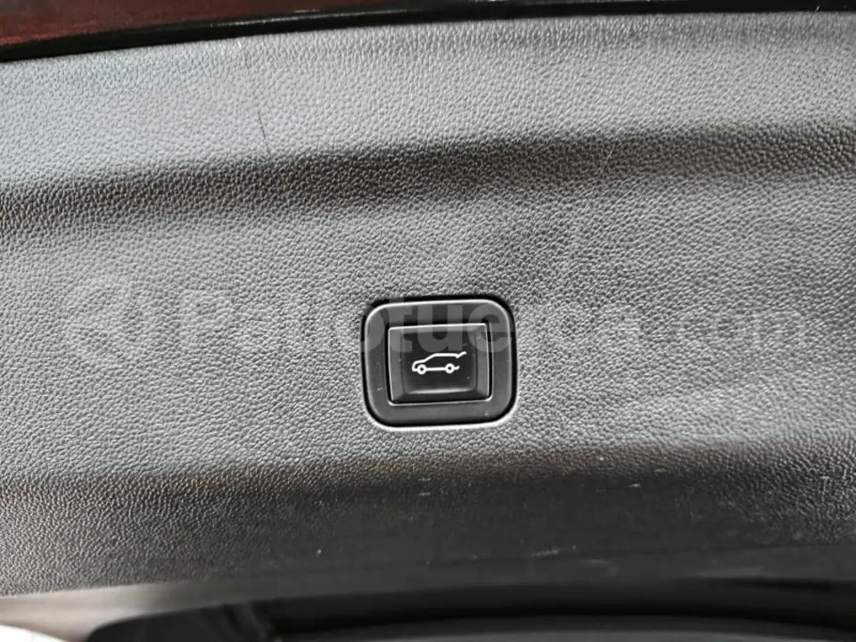 Foto 23 de Chevrolet Tahoe Z71