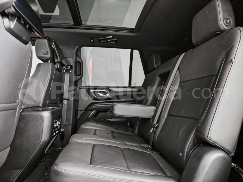 Foto 26 de Chevrolet Tahoe Z71