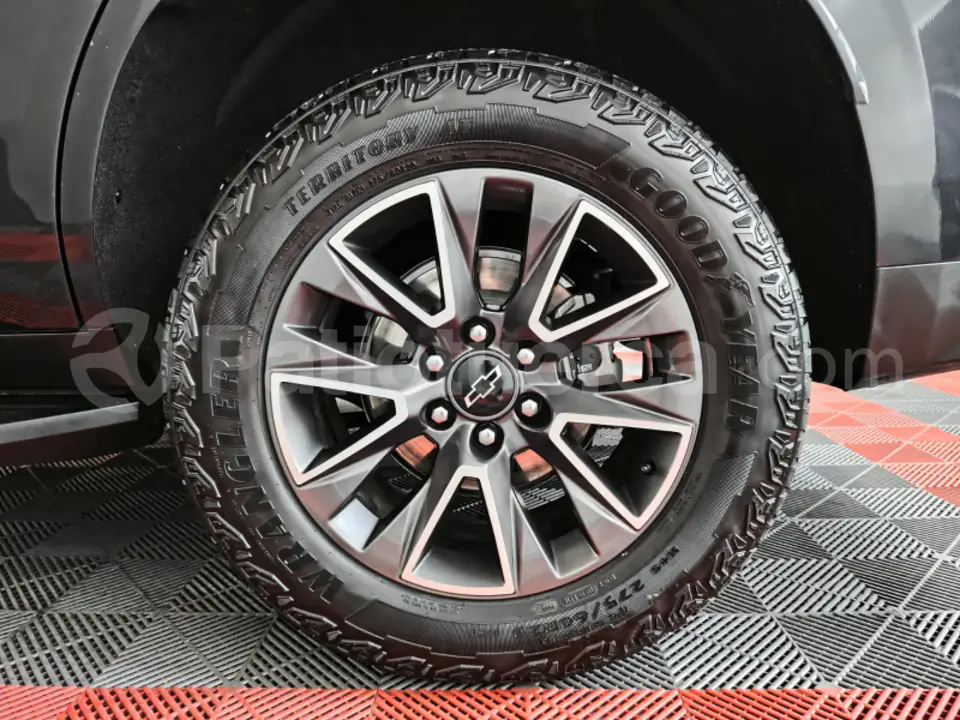 Foto 33 de Chevrolet Tahoe Z71