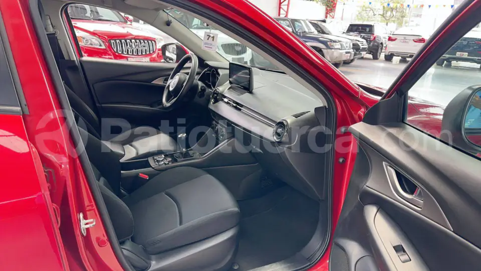 Foto 11 de Mazda CX 3 CORE