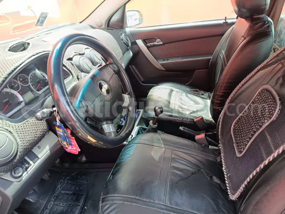 Foto 8 de Chevrolet Aveo Emotion