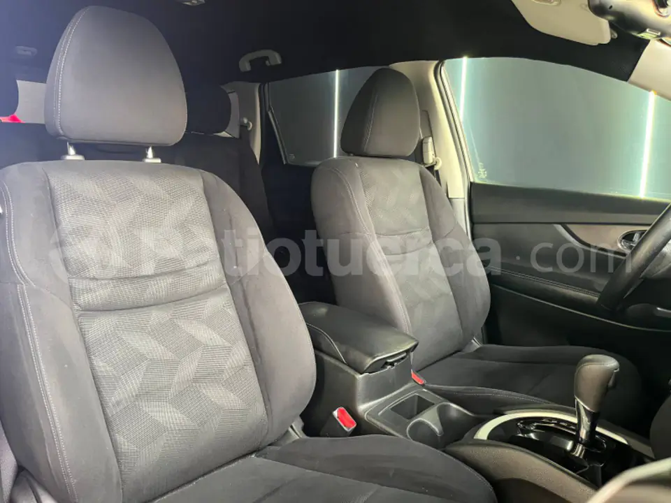 Foto 11 de Nissan X-Trail Sense