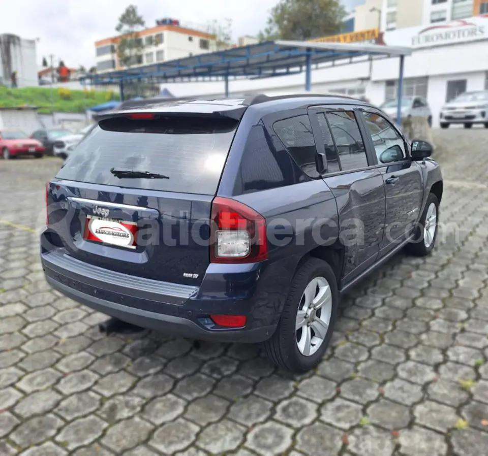 Foto 14 de Jeep Compass Sport