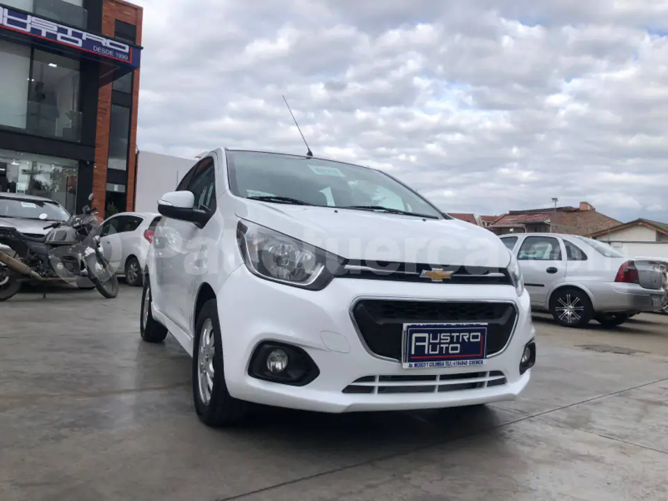 Foto 2 de Chevrolet Spark GT LTZ