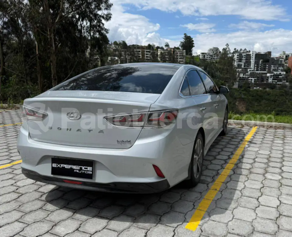 Foto 5 de Hyundai Sonata Hybrid