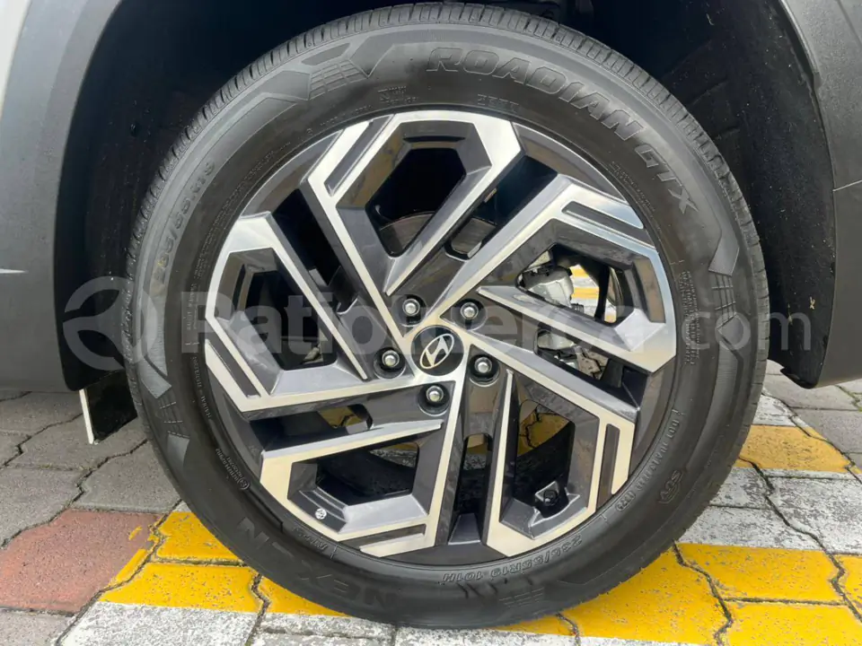 Foto 30 de Hyundai Tucson NX4E