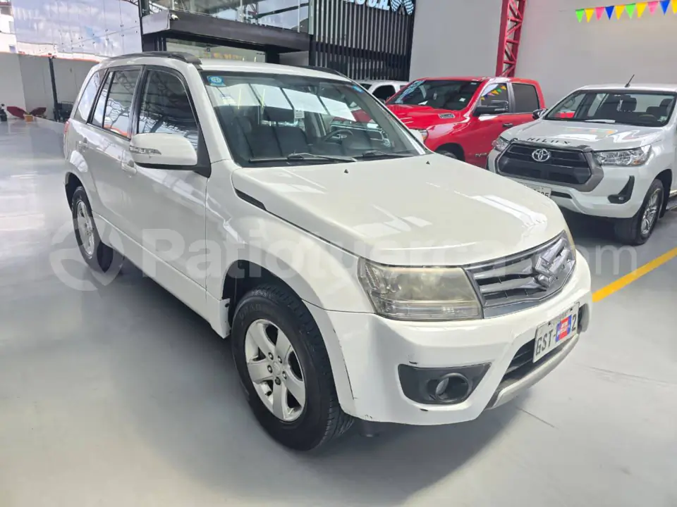 Foto 3 de Suzuki Grand Vitara SZ