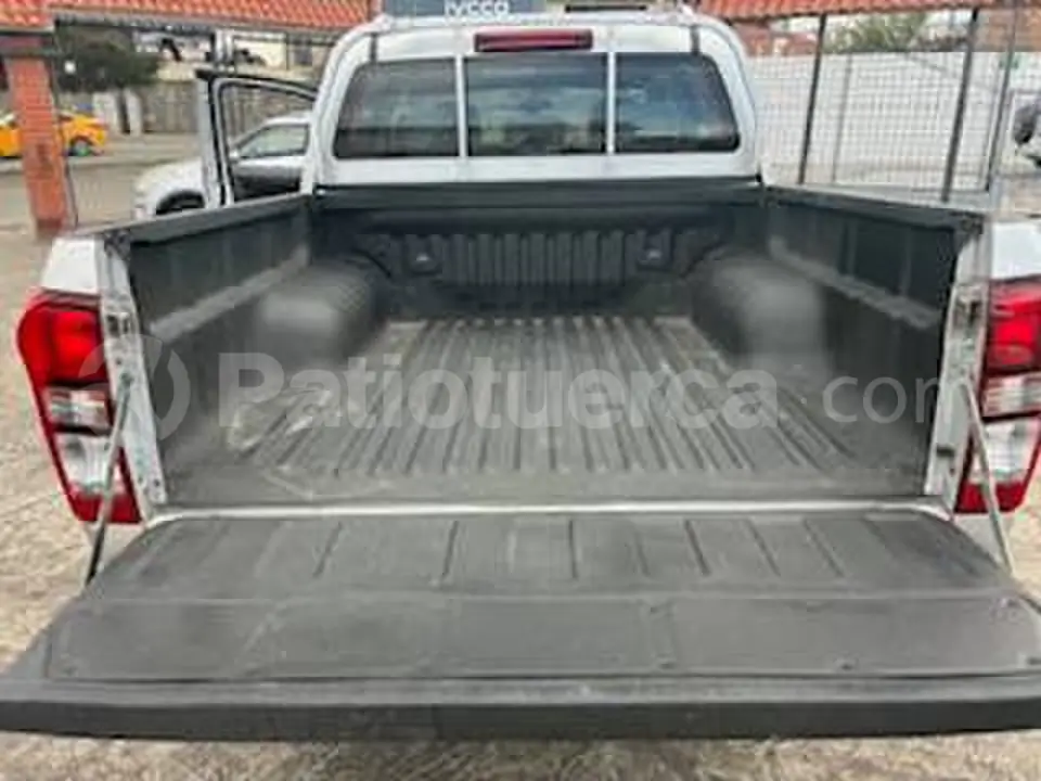 Foto 7 de Chevrolet D-MAX CRDI HI RIDE